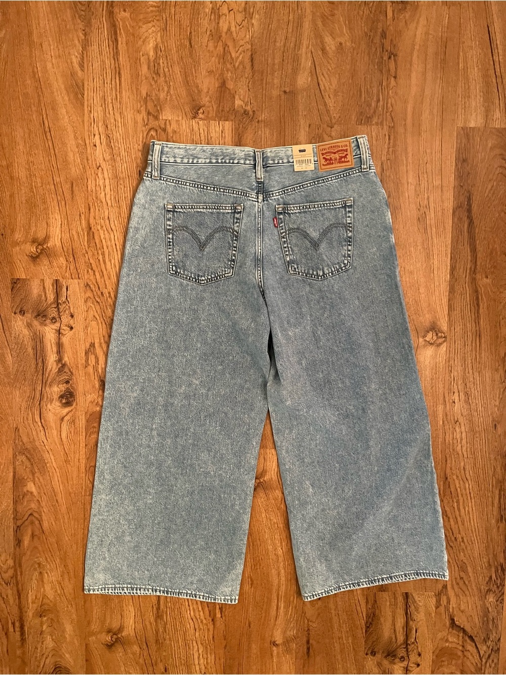 NWT Levi’s Middy Wide Leg Ankle Lightweight Jeans - Picture 10 of 13